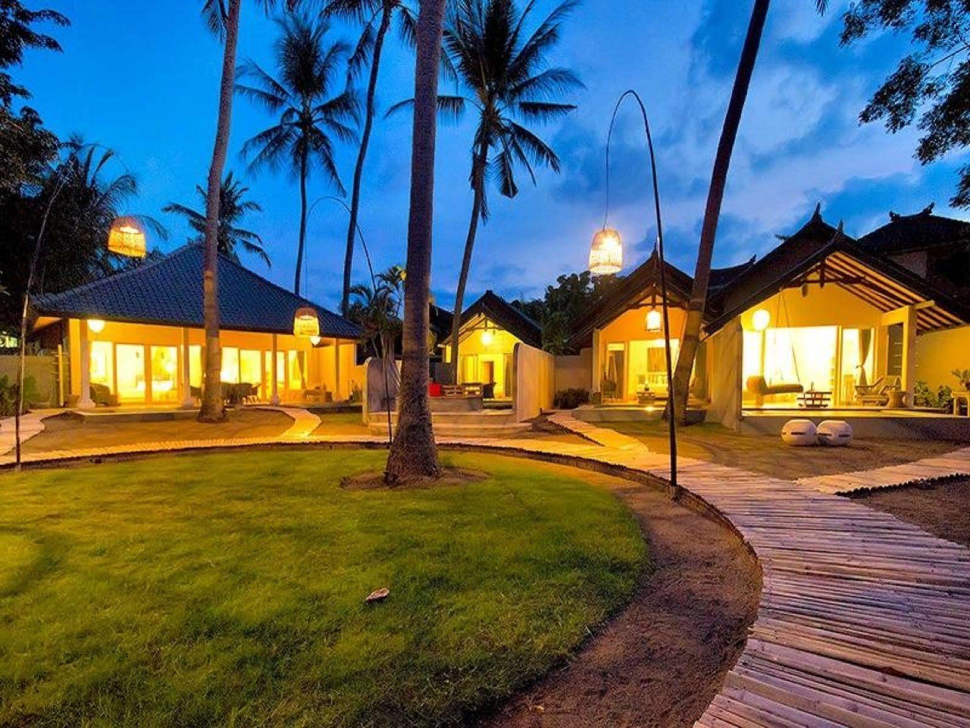 Lilin Lovina Beach Hotel Eksteriør bilde