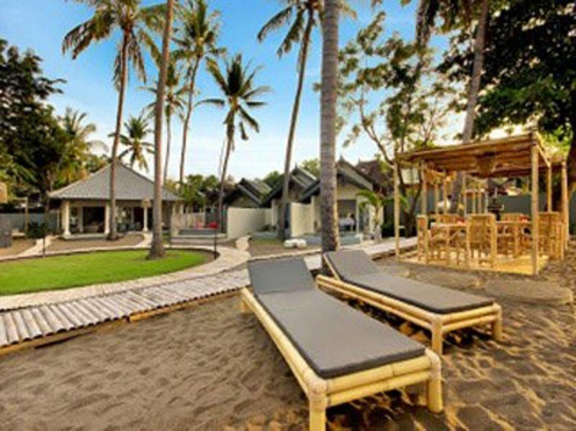 Lilin Lovina Beach Hotel Eksteriør bilde